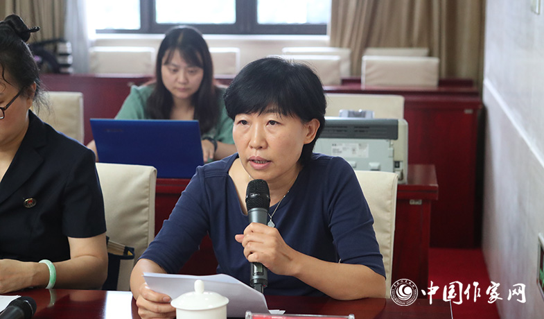 8月11日，終會(huì)上，計(jì)票人報(bào)告選票發(fā)放、回收及統(tǒng)計(jì)情況