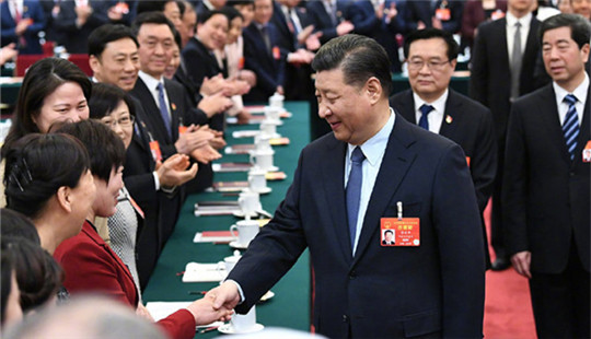 習(xí)近平向全國各族各界婦女，致以節(jié)日的祝賀和美好的祝福