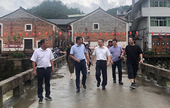 浙江作協(xié)：深入開展黨史學(xué)習(xí)教育 推進(jìn)文學(xué)服務(wù)走深走實