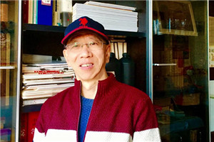 小說：獲獎作品《巴顏喀拉山的孩子》作者：楊志軍         獲獎感言　　我希望自己單純而相信地活著：相信一個作家不僅應該有洗滌的能力，還應該有清潔的精神，相信兒童世界的純粹明凈可以過濾成人世界的紛繁復雜。不必諱言這樣的“相信”滿滿的都是天真與可笑，但誰又會去嘲笑一個孩子的幼稚呢？——我多么希望我是一個孩子，無雜念、無偽飾、無設防地穿越漫漠的生命歷程。對人生，我希望通透，很難做到時，學會像孩子一樣思考，便也是對自我的一種拯救。