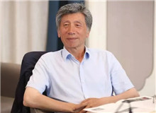 范迪安：描繪新時代的恢弘氣象堅(jiān)持人民立場、到人民中去、傾聽人民的心聲，就能獲得心靈的感動，涌發(fā)藝術(shù)表達(dá)的激情……[詳細(xì)]