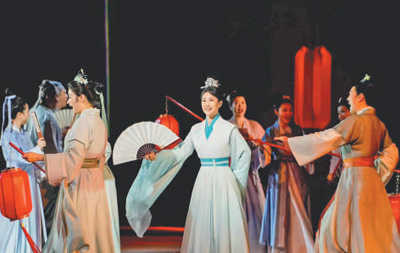 圖為歌劇《李清照》劇照。  　　浙江演藝集團供圖