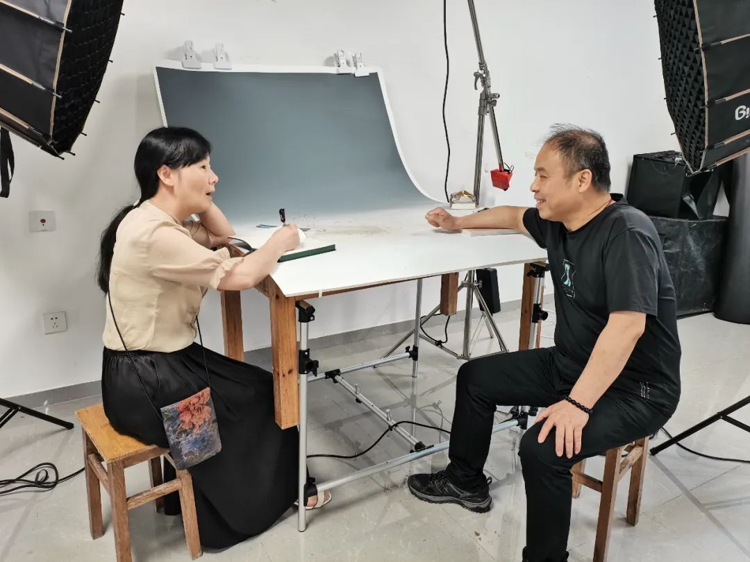 6月26日，江西省文物考古研究院研究員楊軍接受作家采訪
