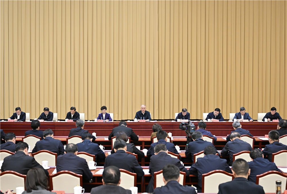 11月6日，學(xué)習(xí)貫徹習(xí)近平文化思想座談會在北京召開，中共中央政治局常委、中央書記處書記蔡奇出席并講話。新華社記者 岳月偉 攝
