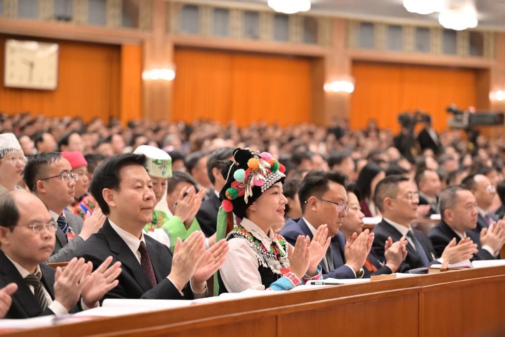 3月8日，十四屆全國(guó)人大二次會(huì)議在北京人民大會(huì)堂舉行第二次全體會(huì)議。新華社記者 謝環(huán)馳 攝