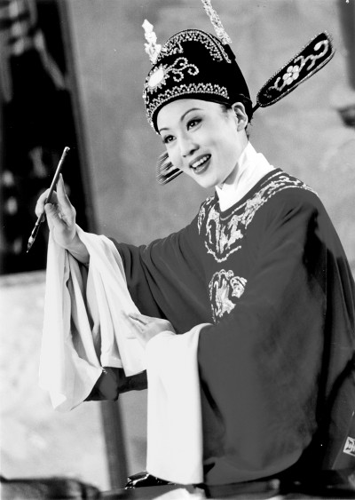 《女駙馬》作為黃梅戲經(jīng)典劇目，常演常新，圖為韓再芬版《女駙馬》劇照。資料圖片