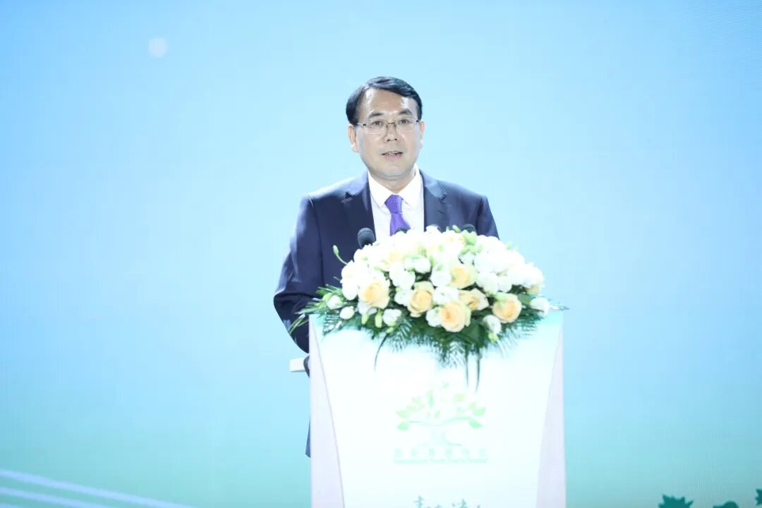 浙江省委常委、宣傳部部長趙承致辭
