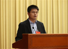 楊輝：以文學批評參與當代文化創(chuàng)造　　十余年有一個問題始終縈繞于懷，那就是如何做出屬于我們這一代人的學問……[詳細]