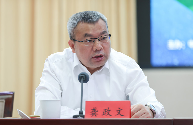 湖南廣播影視集團(tuán)（臺(tái)）黨委書記、總編輯龔政文