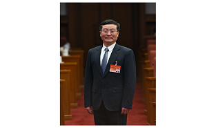 全國(guó)政協(xié)委員、人民日?qǐng)?bào)社原副總編輯王一彪