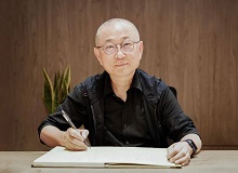 《聽漏》作者劉醒龍：“七簋”是切入歷史的“破綻”本書講述了考古史上第一次出土的完整的九鼎。[詳細(xì)]