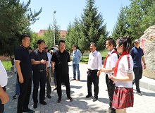 兵團(tuán)可克達(dá)拉2022年7月17日，中國(guó)作家“深入生活、扎根人民”新時(shí)代文學(xué)實(shí)踐點(diǎn)在第四師可克達(dá)拉市掛牌。[詳細(xì)]