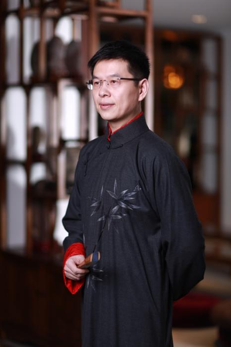   學(xué)者酈波。受訪人供圖